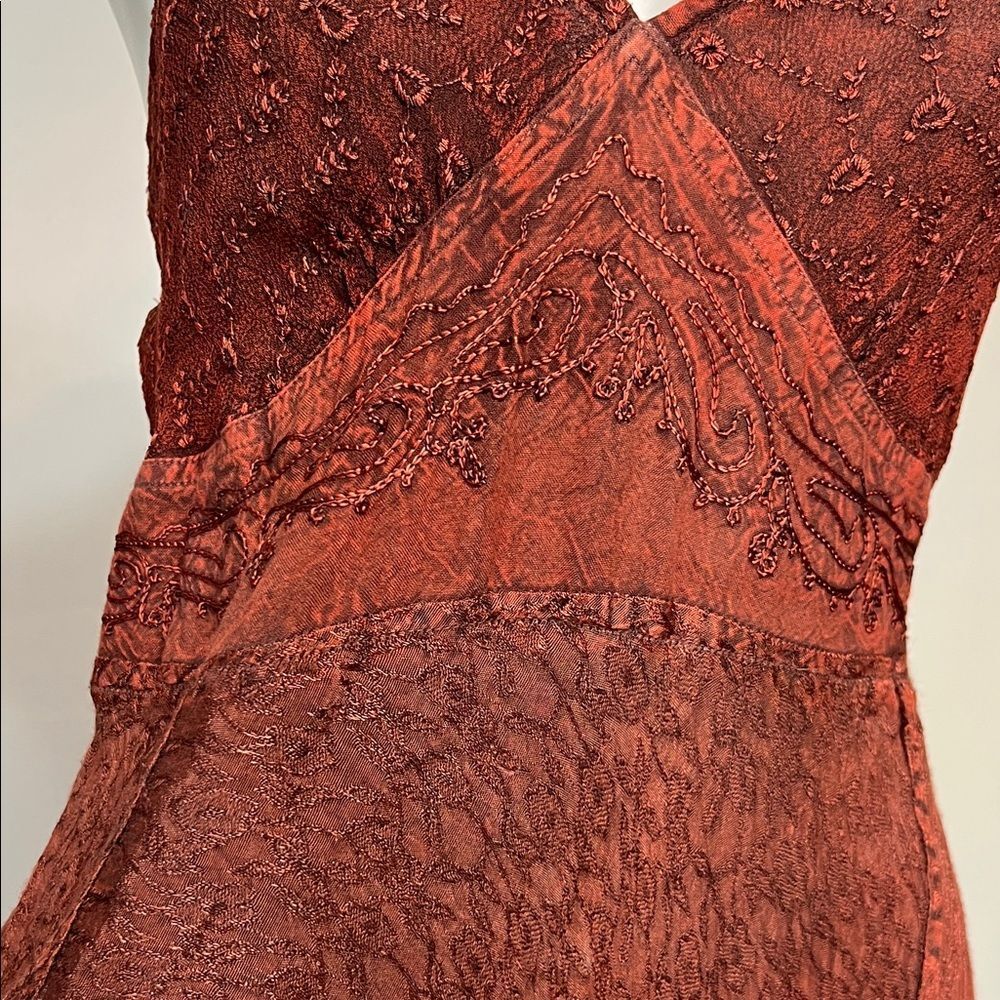 Chic Backless Halter Dress in Rust - Picture 5 of 13